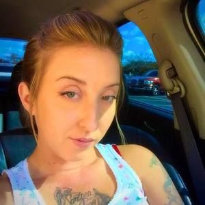 Meet your Posher, Christene